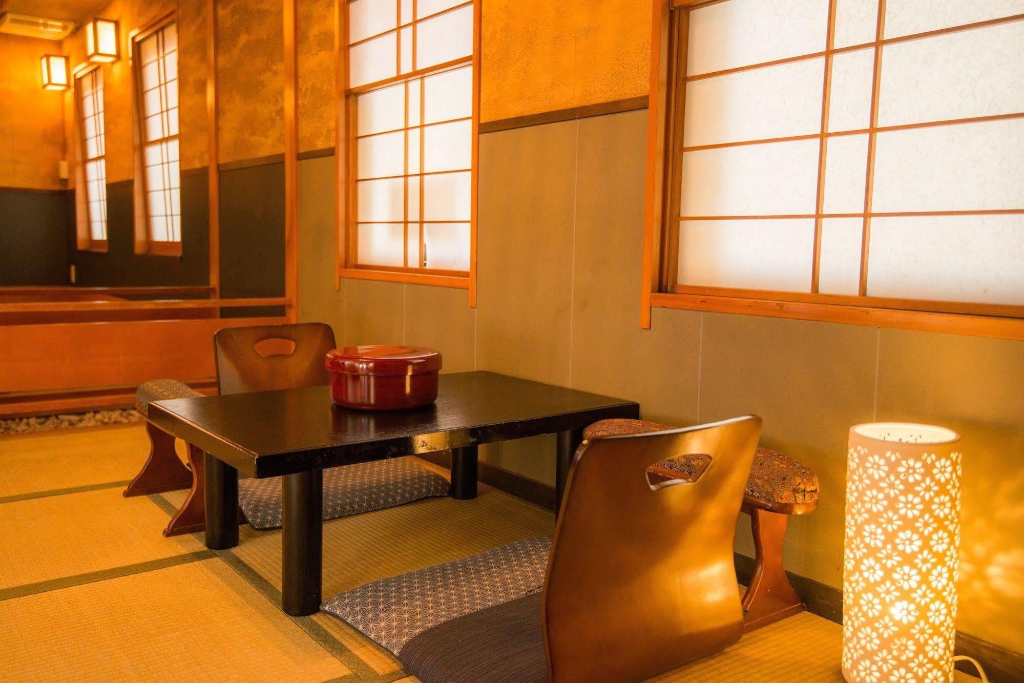 Khaosan World Asakusa Ryokan Tokio Exterior foto